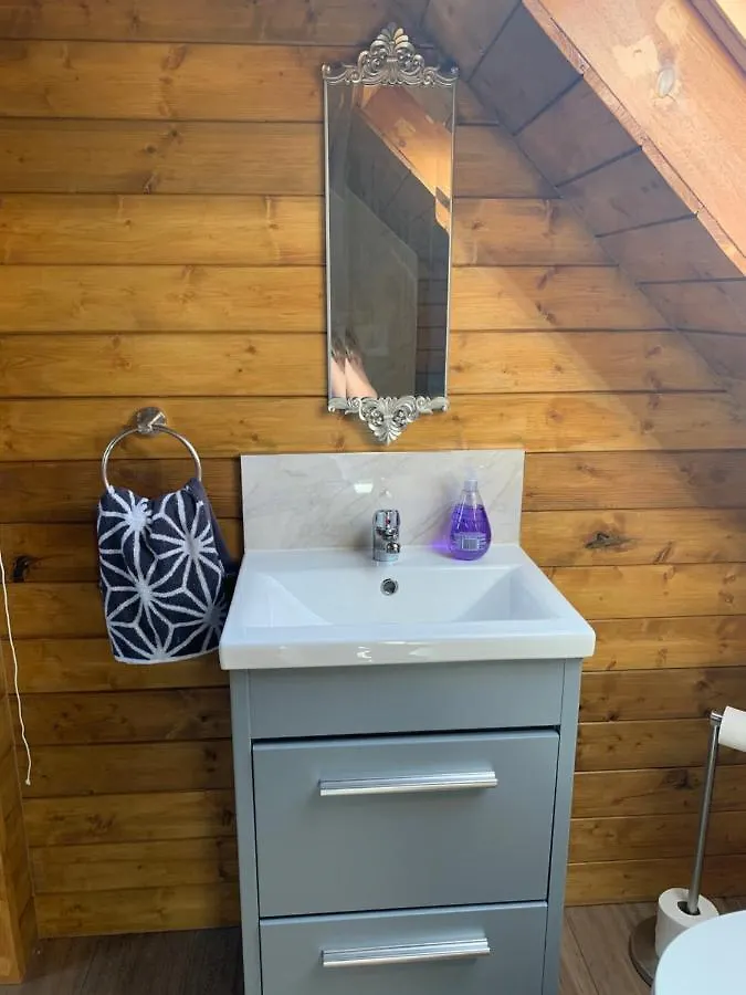 Little Barn Ideal For Short Stays Bexley Apartmán